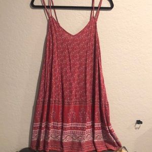 American Eagle pink dress with boho pattern